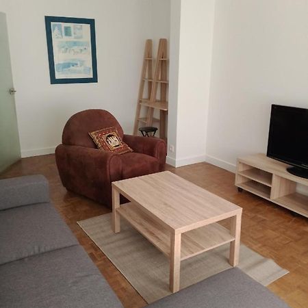 Appartement F2 Meuble Centre Ville Брив ла Гайард Екстериор снимка