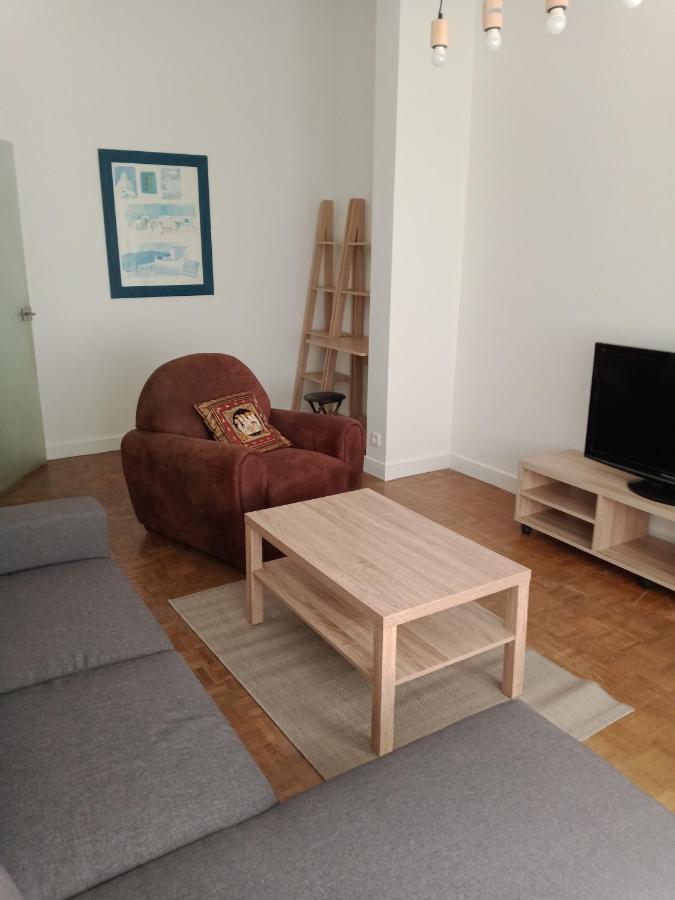 Appartement F2 Meuble Centre Ville Брив ла Гайард Екстериор снимка